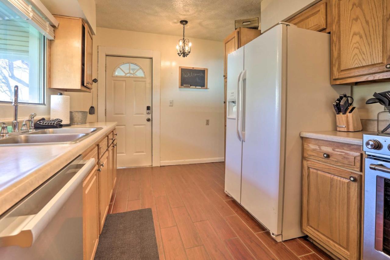 Charming East Bernstadt Retreat Less Than 6 Acre Farm! Экстерьер фото
